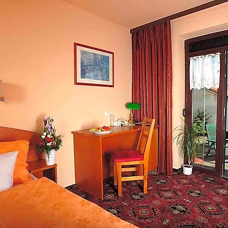 Hotel Park Pruhonice