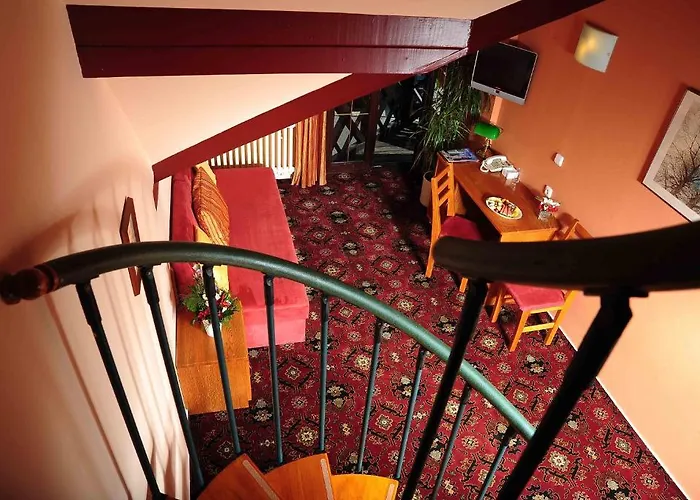 Hotel Park Prŭhonice